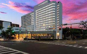 Crowne Plaza Hotel White Plains